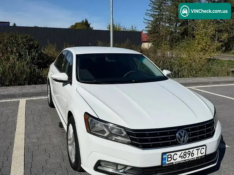 Volkswagen Passat 2016, фото з оголошення 1 з 12, VIN 1VWAT7A36GC043289