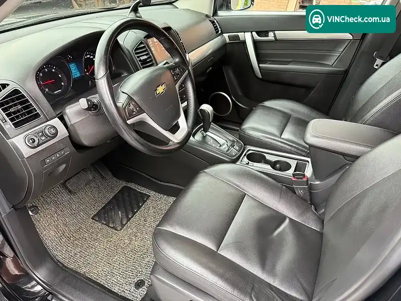 Chevrolet Captiva 2017, фото з оголошення 2 з 20, VIN KLACA263DJB022168