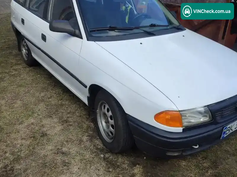 Opel Astra 1995, фото з оголошення 1 з 16, VIN W0L000051S8174844