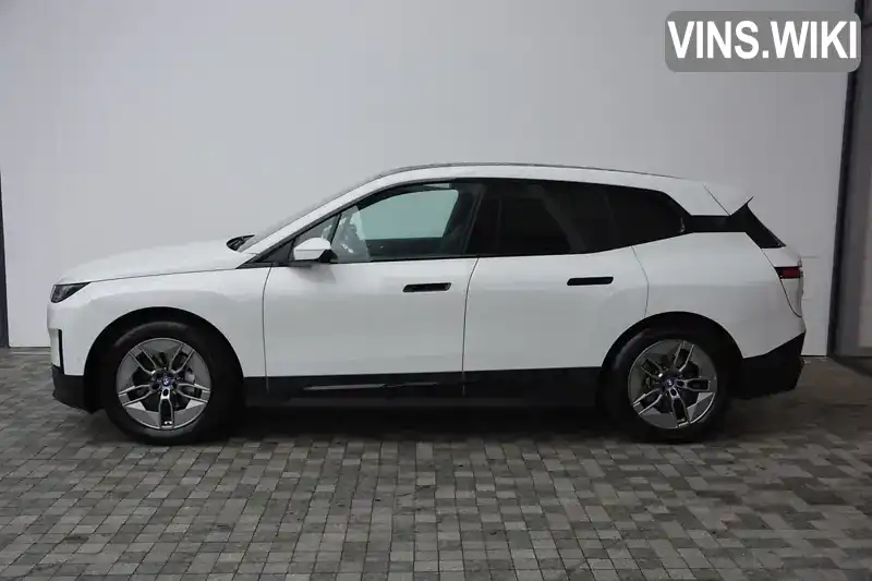 BMW iX 2024, фото з оголошення 2 з 11, VIN WBY21CF010CS05578