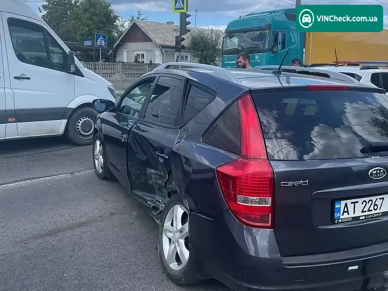Kia Ceed 2010, фото з оголошення 2 з 2, VIN U5YHC816ABL179819