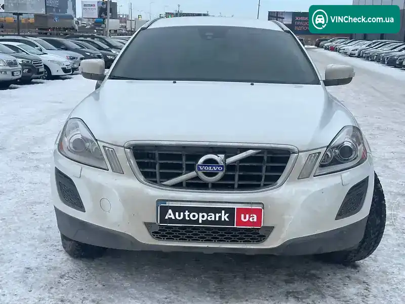 Volvo XC60 2013, фото з оголошення 2 з 19, VIN YV1DZ8256D2441077
