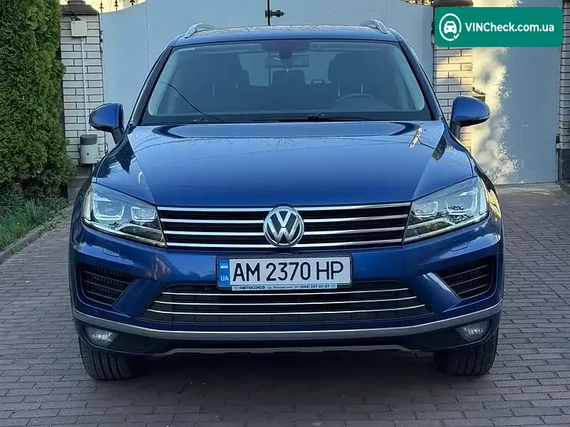 Volkswagen Touareg 2015, фото з оголошення 2 з 9, VIN WVGZZZ7PZFD008513