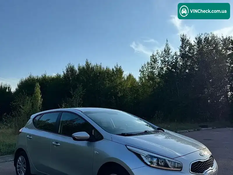 Kia Ceed 2012, фото з оголошення 2 з 20, VIN U5YHN512ADL051471