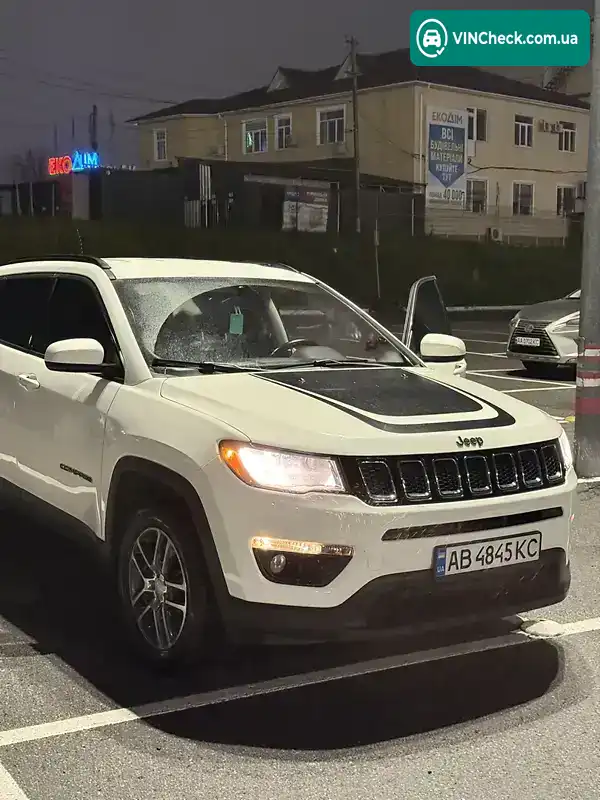 Jeep Compass 2019, фото з оголошення 2 з 19, VIN 3C4NJDBB8KT690515