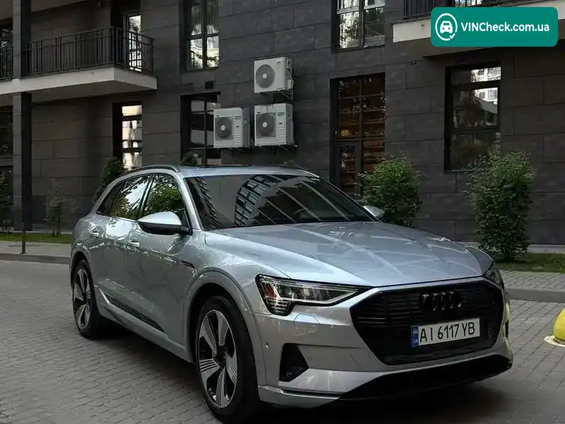 Audi e-tron 2022, фото з оголошення 1 з 20, VIN WA1LAAGE2PB018669