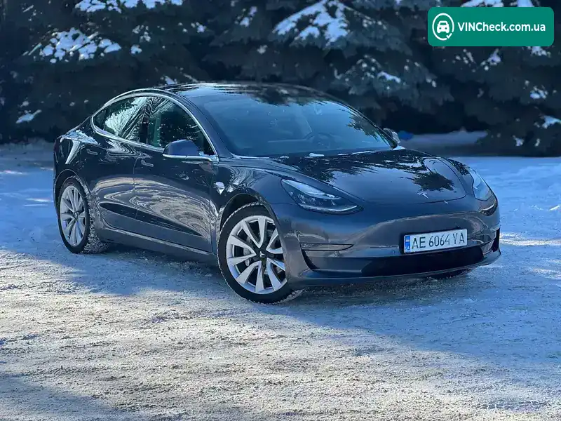 Tesla Model 3 2019, фото з оголошення 1 з 15, VIN 5YJ3E7EB9LF629523
