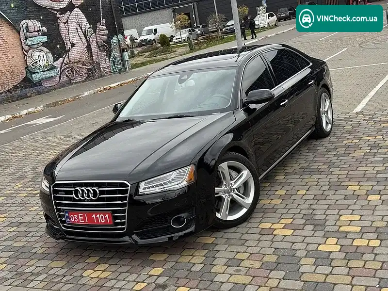 Audi A8 2017, фото з оголошення 1 з 20, VIN WAU44AFD0JN000880