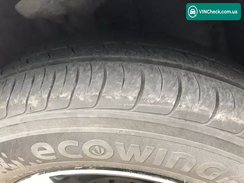 Volkswagen Polo 1996, фото з оголошення, VIN WVWZZZ6NZVY094934