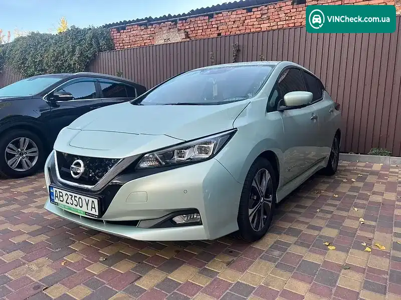 Nissan Leaf 2018, фото з оголошення 2 з 20, VIN SJNFAAZE1U0003451