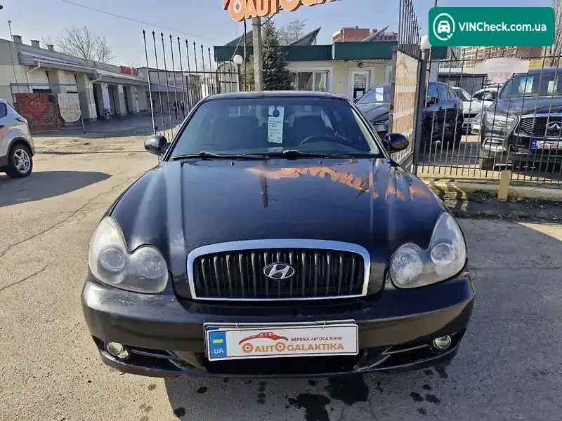 Hyundai Sonata 2004, фото з оголошення 2 з 18, VIN KMHEM41BP4A996892