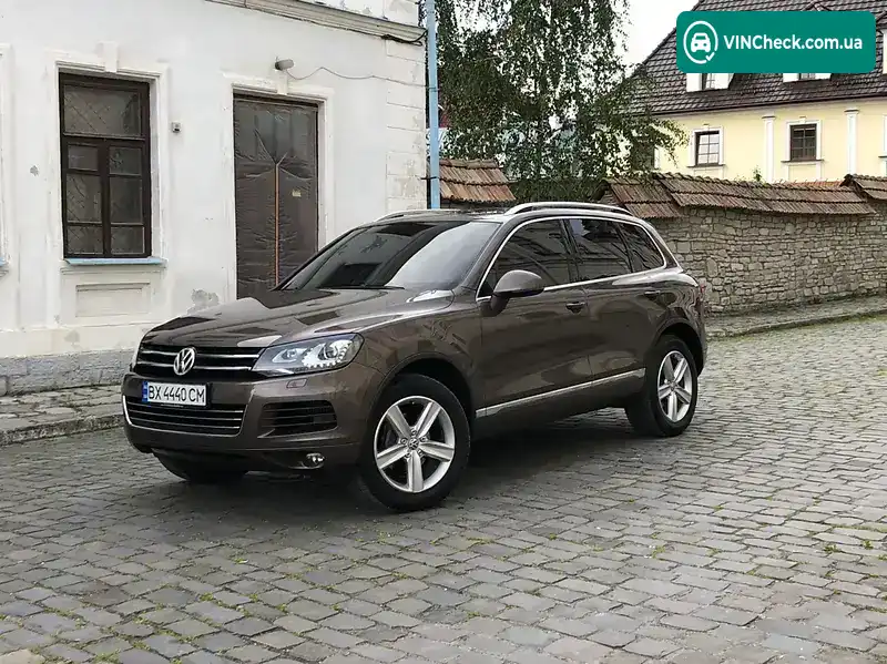 Volkswagen Touareg 2012, фото з оголошення 2 з 20, VIN WVGZZZ7PZCD001902