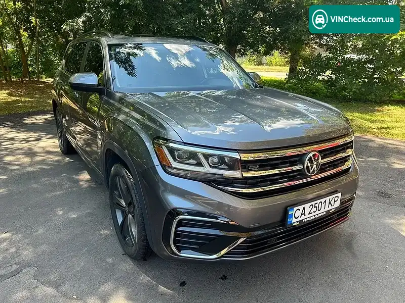 Volkswagen Atlas 2020, фото з оголошення 1 з 20, VIN 1V2RR2CA7MC543507