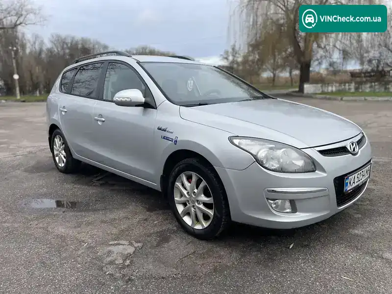 Hyundai i30 2010, фото з оголошення 1 з 17, VIN TMADC81SAAJ029495