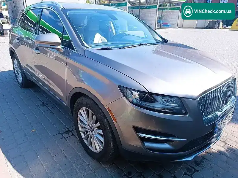 Lincoln MKC 2018, фото з оголошення 1 з 11, VIN 5LMCJ1D92KUL18747