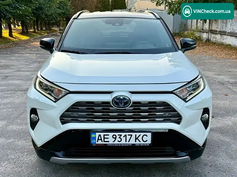 Toyota RAV4 2018, фото з оголошення 2 з 20, VIN JTMW23FV90J005863
