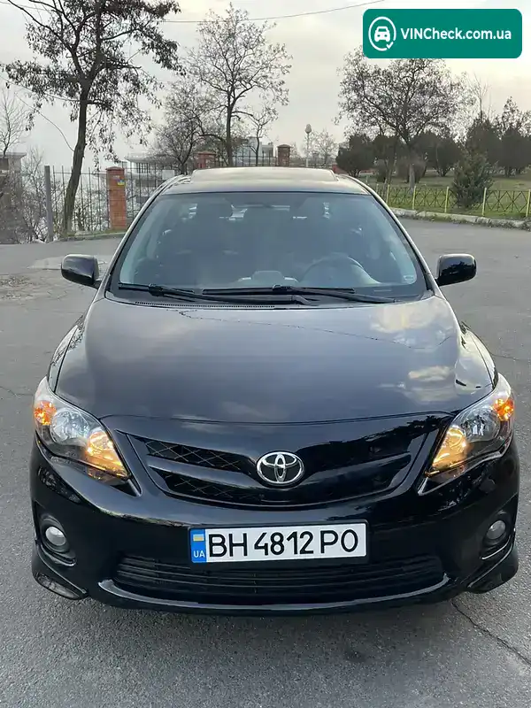 Toyota Corolla 2013, фото з оголошення 2 з 17, VIN 2T1BU4EE0DC098340