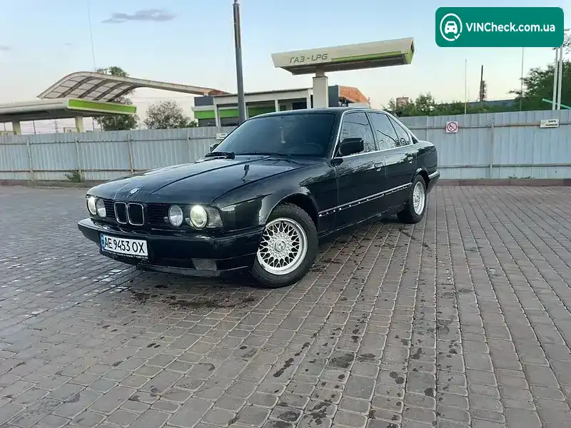 BMW 5 Series 1992, фото з оголошення 1 з 20, VIN WBAHB51020BD84960