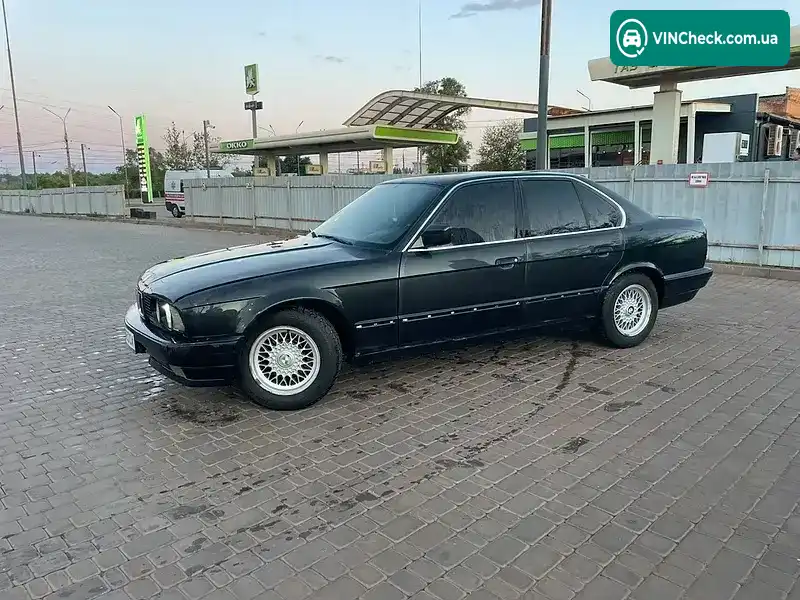 BMW 5 Series 1992, фото з оголошення 2 з 20, VIN WBAHB51020BD84960