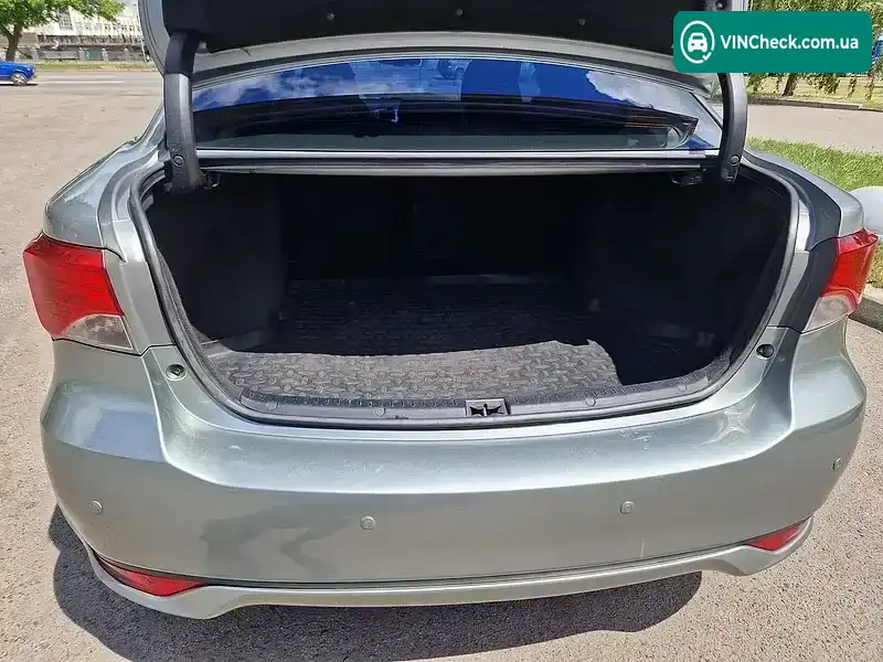 Toyota Avensis 2012, фото з оголошення 2 з 13, VIN SB1BG76LX0E083555