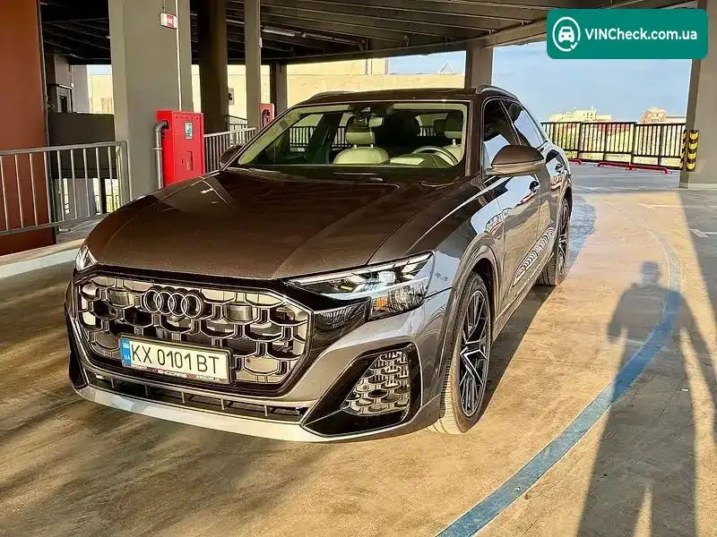 Audi Q8 2019, фото з оголошення 1 з 20, VIN WA1FVAF10LD013856
