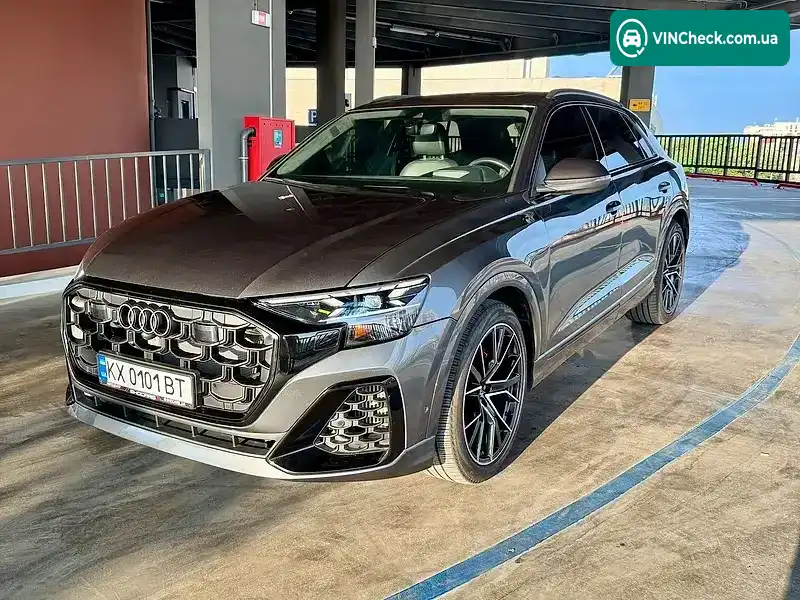Audi Q8 2019, фото з оголошення 2 з 20, VIN WA1FVAF10LD013856