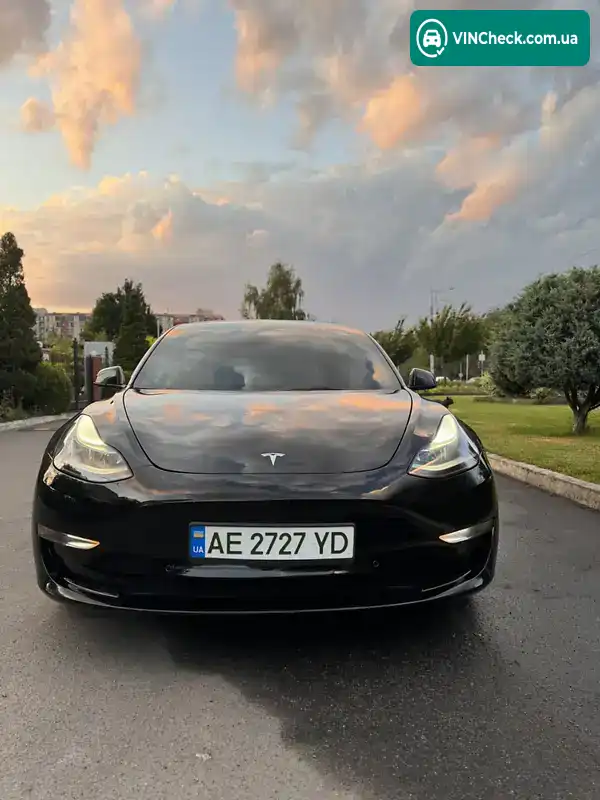 Tesla Model 3 2022, фото з оголошення 1 з 11, VIN 5YJ3E1EA2NF369294