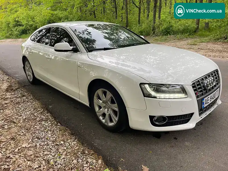 Audi A5 2010, фото з оголошення 2 з 20, VIN WAUZZZ8T8AA053750