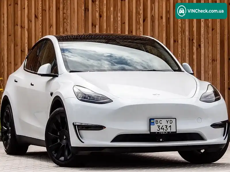 Tesla Model Y 2024, фото з оголошення 2 з 20, VIN 7SAYGDED6RF098213