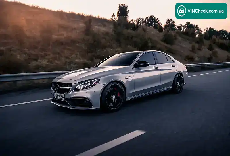 Mercedes-Benz C-Class 2015, фото з оголошення, VIN 55SWF8HB5GU097882