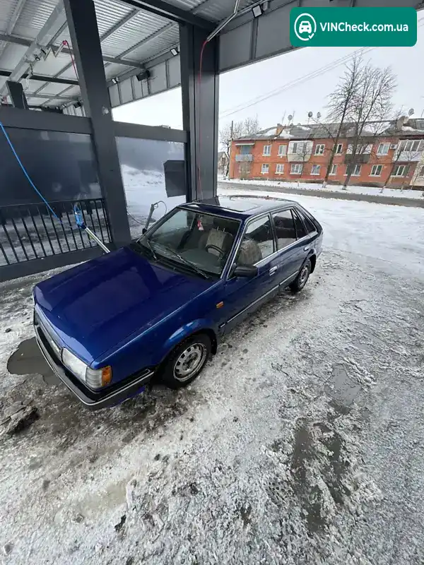 Mazda 323 1986, фото з оголошення 1 з 13, VIN JMZBF147200240187
