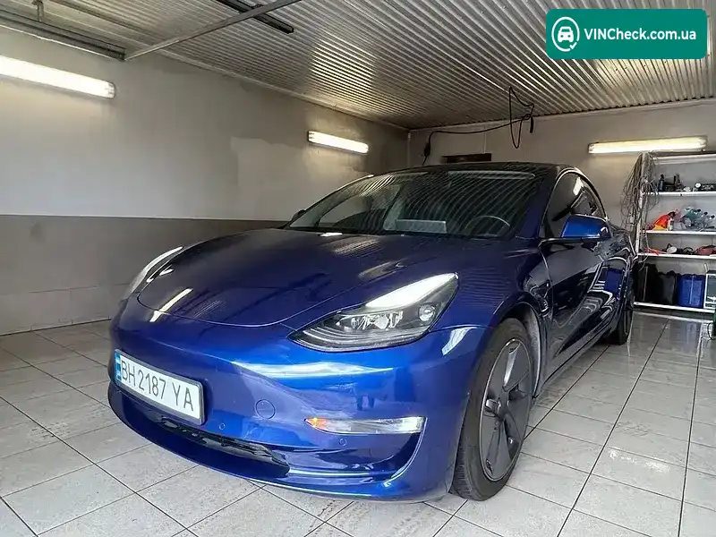Tesla Model 3 2021, фото з оголошення 2 з 8, VIN 5YJ3E1EB1NF114712