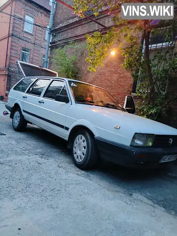 Volkswagen Passat 1988, фото з оголошення 1 з 21, VIN WVWZZZ33ZJE012339