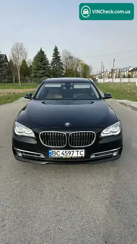 BMW 7 Series 2012, фото з оголошення 2 з 20, VIN WBAYB01070C997389
