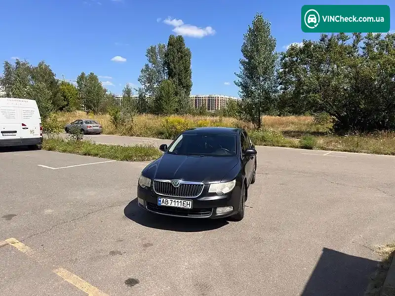 Skoda Superb 2012, фото з оголошення 1 з 10, VIN TMBAB43T6CB300551