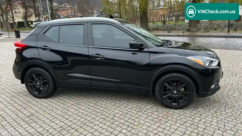 Nissan Kicks 2020, фото з оголошення 2 з 21, VIN 3N1CP5DV9LL539481