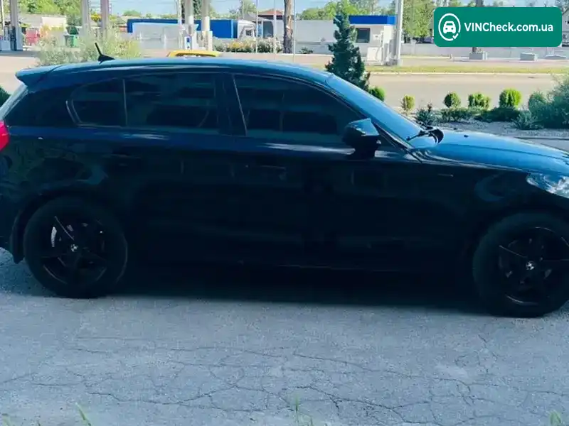 BMW 1 Series 2010, фото з оголошення 2 з 16, VIN WBAUH31090E407860