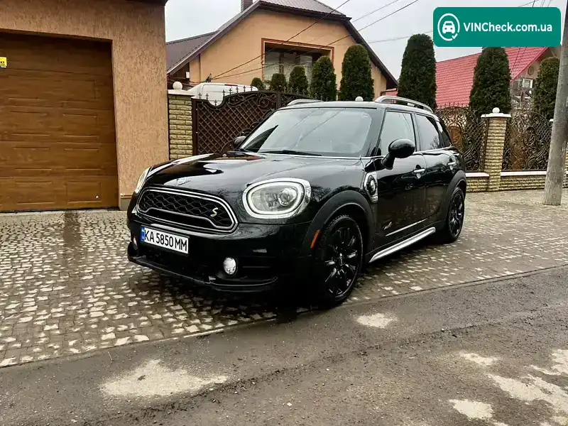 MINI Countryman 2018, фото з оголошення 1 з 21, VIN WMZYU7C5XK3F93765