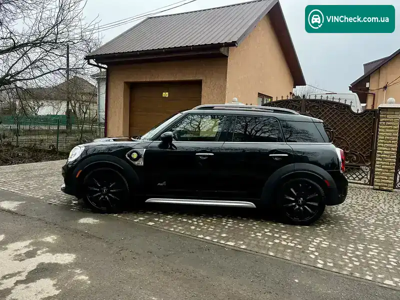 MINI Countryman 2018, фото з оголошення 2 з 21, VIN WMZYU7C5XK3F93765