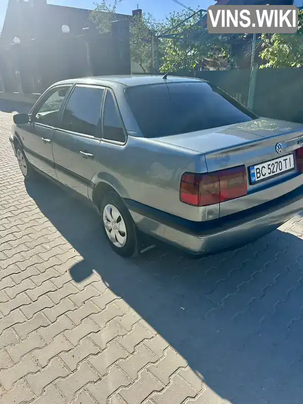 Volkswagen Passat 1994, фото з оголошення 1 з 13, VIN WVWZZZ3AZRE099835