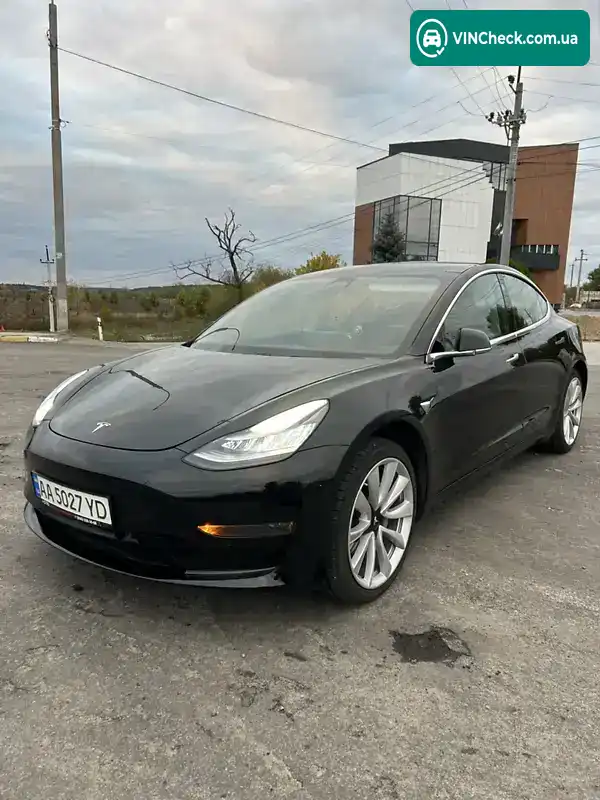 Tesla Model 3 2019, фото з оголошення 1 з 16, VIN 5YJ3E1EA6KF436152