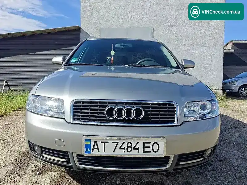 Audi A4 2002, фото з оголошення 2 з 18, VIN WAUZZZ8E83A022471