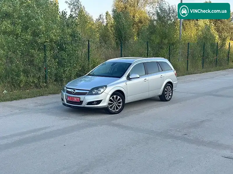 Opel Astra 2010, фото з оголошення 1 з 20, VIN W0L0AHL35A2127083
