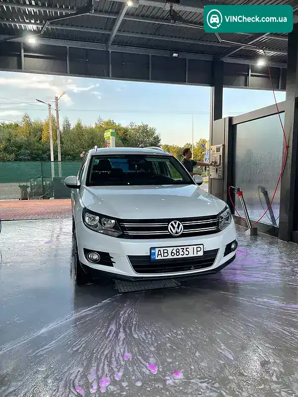 Volkswagen Tiguan 2016, фото з оголошення 2 з 8, VIN WVGZZZ5NZGW576042