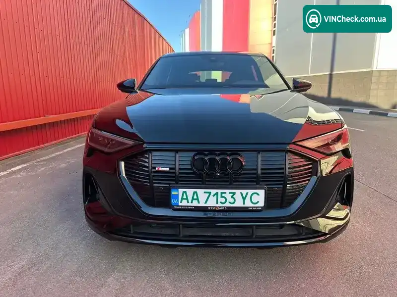 Audi e-tron 2022, фото з оголошення 2 з 21, VIN WAUZZZGE4PB013820