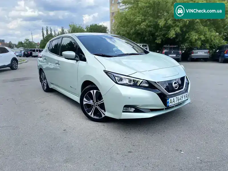 Nissan Leaf 2018, фото з оголошення 2 з 20, VIN SJNFAAZE1U0007746