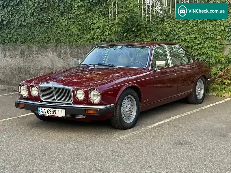 Jaguar XJ 1985, фото з оголошення 1 з 6, VIN SAJJDALW4CC432493