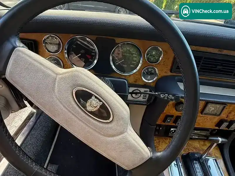 Jaguar XJ 1985, фото з оголошення 2 з 6, VIN SAJJDALW4CC432493