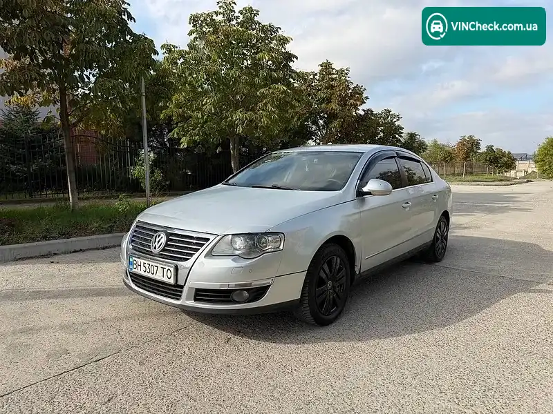 Volkswagen Passat 2006, фото з оголошення 1 з 11, VIN WVWZZZ3CZ7Z000054