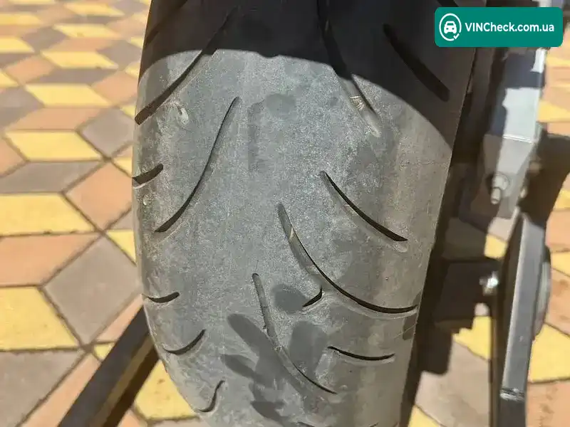 Yamaha FZ6 Fazer 2005, фото з оголошення 2 з 7, VIN JYARJ074000015827
